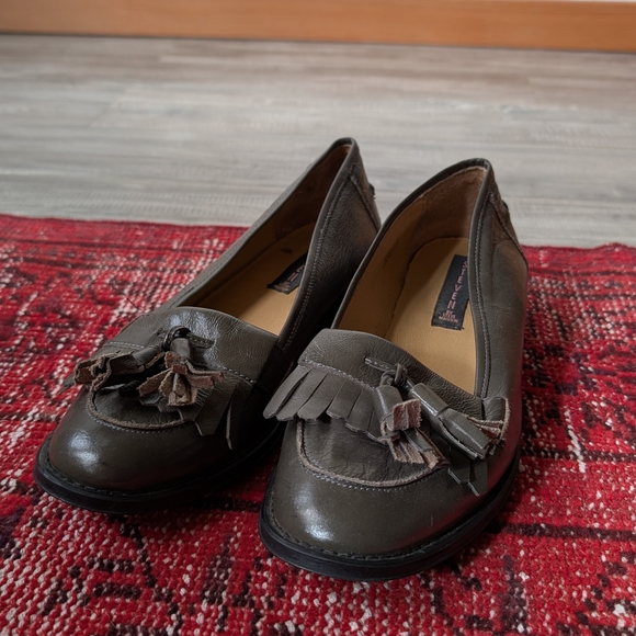Vtg Steve Madden Oxford Women's Gray Loafers with Tassels - Picture 1 of 8